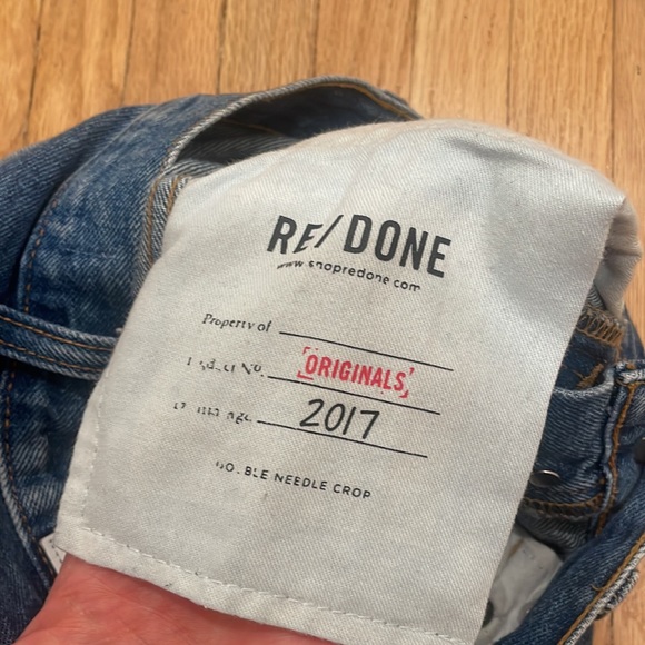 Vintage Levi re/done jeans, size 23 - Picture 6 of 6